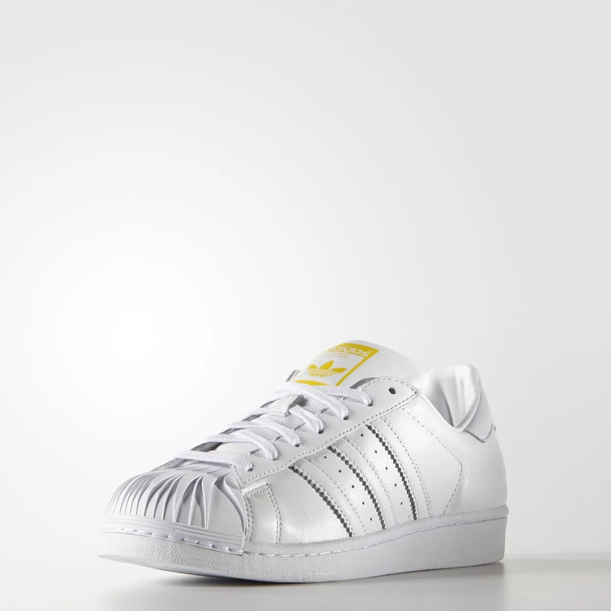 Pharrell Williams adidas zaha hadid sneakers