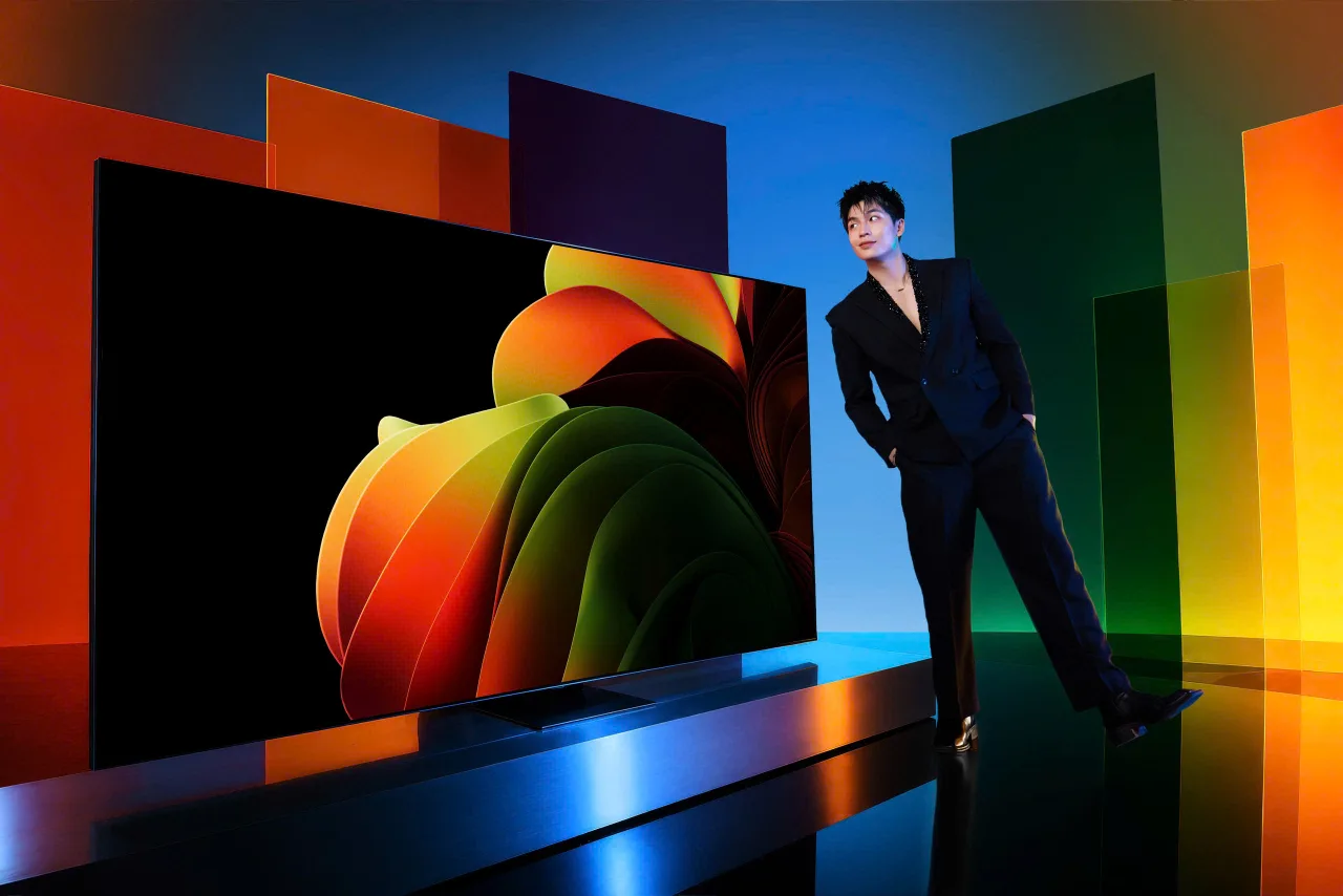TV Micro RGB evo AI LG ly quoc anh