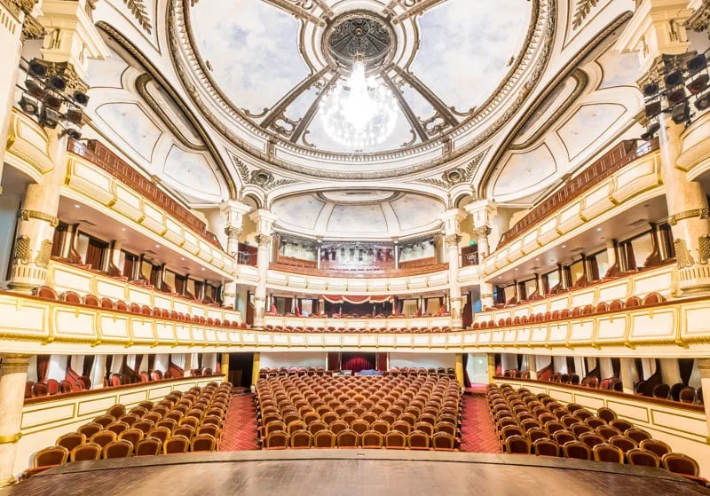 Nha hat phong cach phap Palais Garnier Paris Teatro Colón Buenos Aires Amazonas Manaus tphcm ha noi