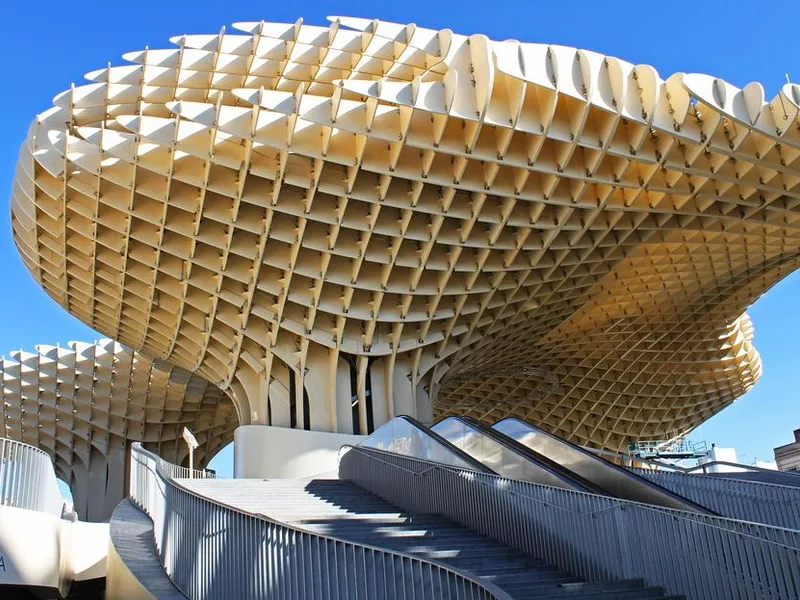 Metropol Parasol- cấu trúc mái che bằng gỗ lớn nhất thế giới tại Tây Ban Nha