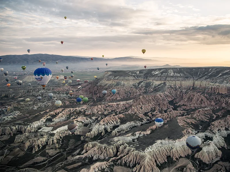Cappadocia - Miền cổ tích trên thung lũng đá