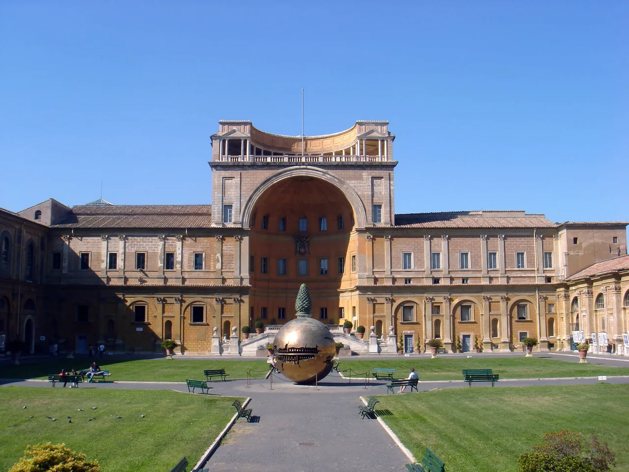 vatican bao tang kien truc di san