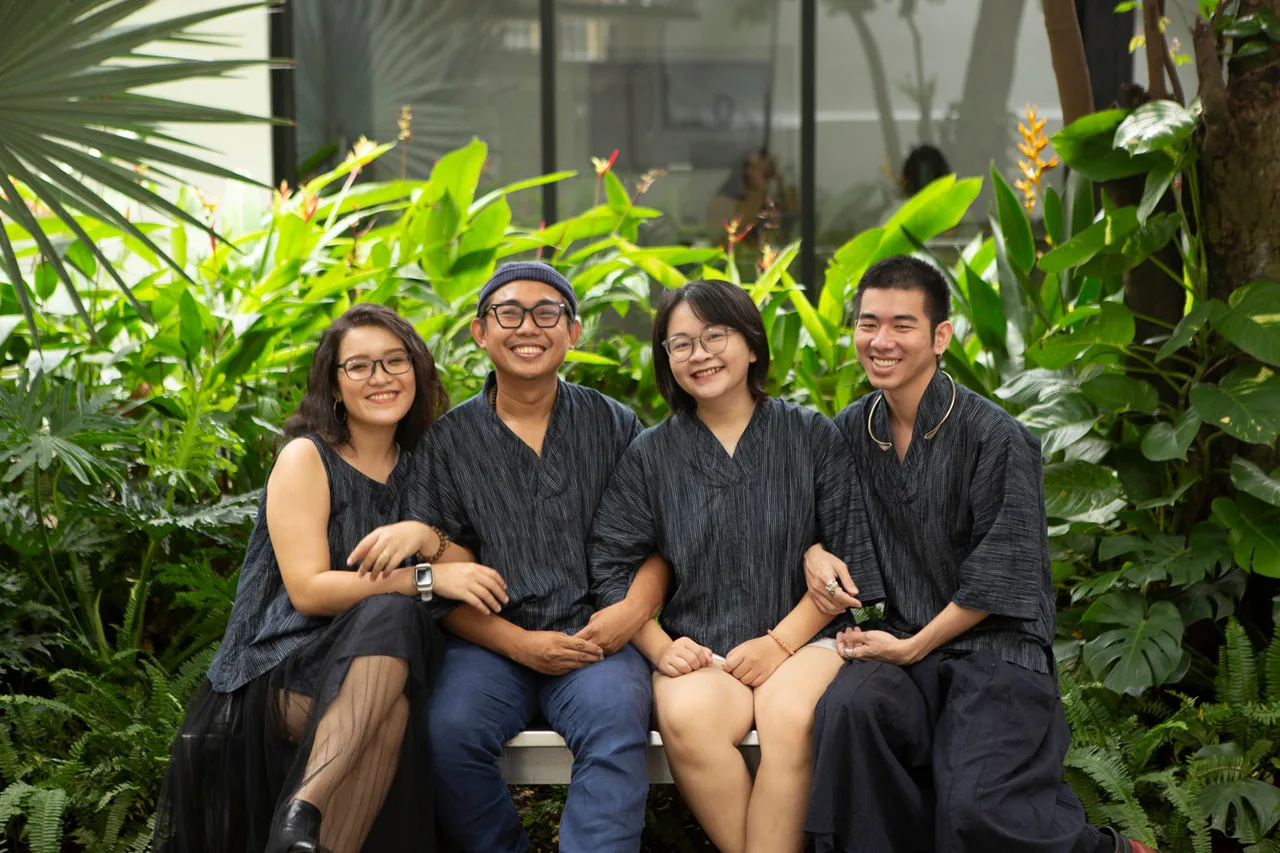 Các thành viên của Navigator Studio