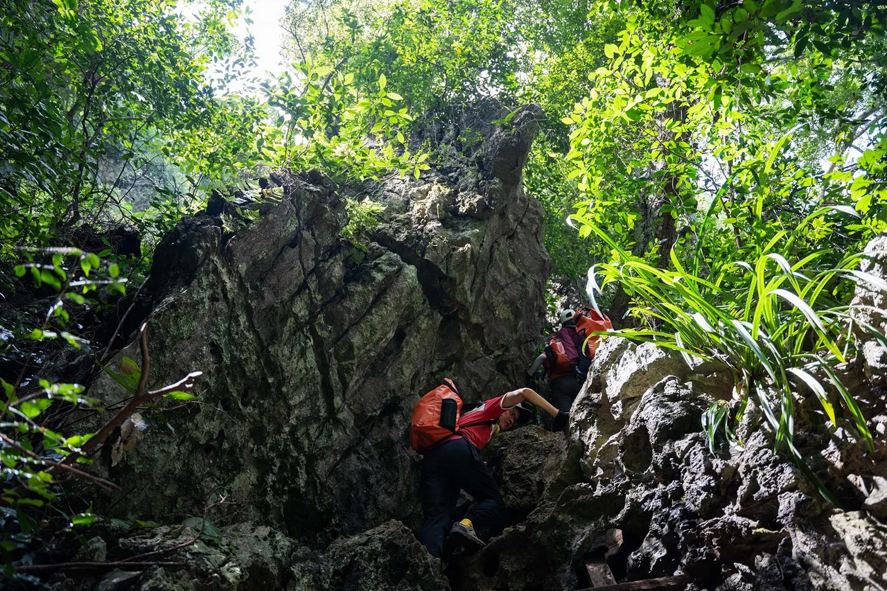 tu lan quang binh