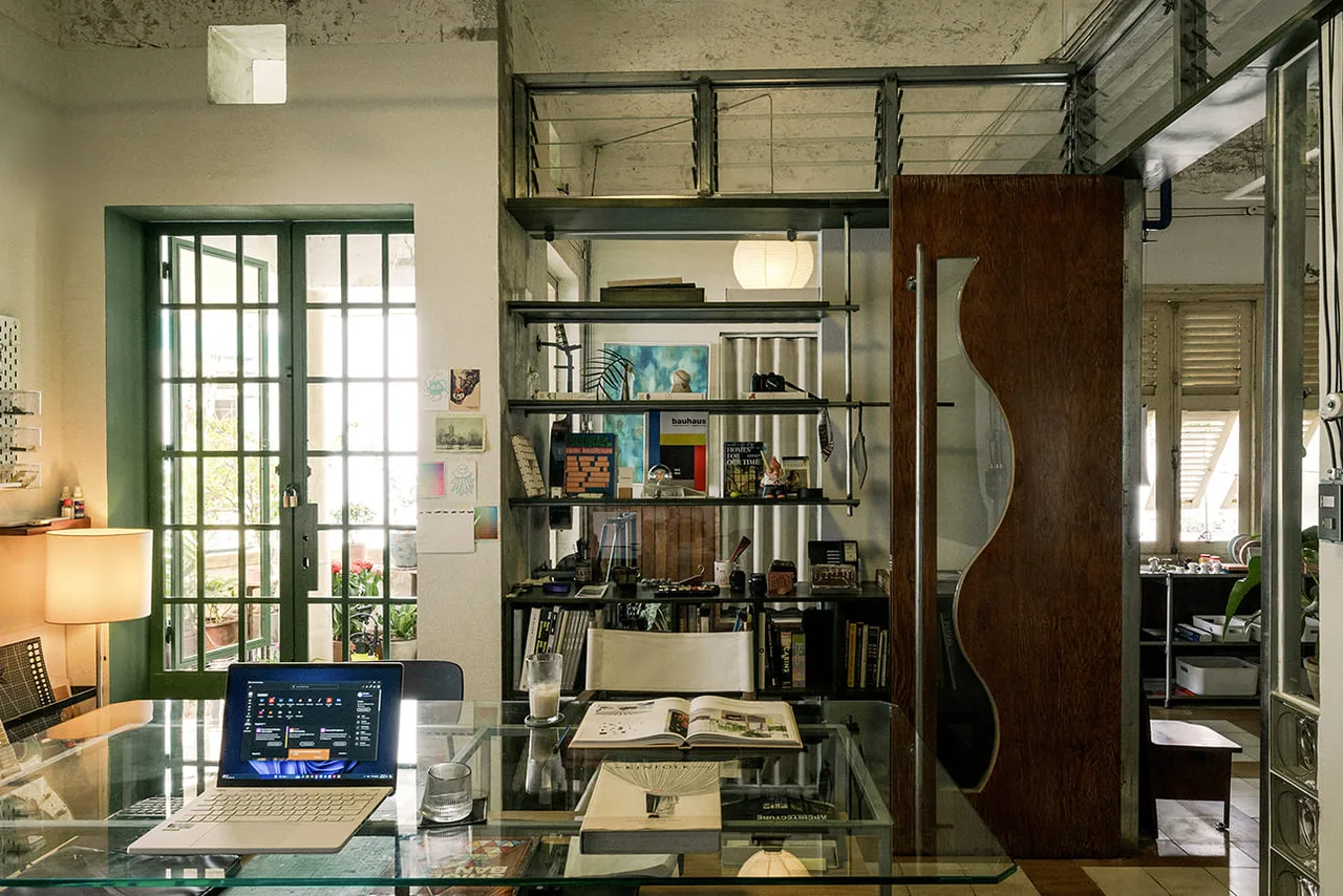 xuong xep van phong bao lam kien truc su modernist