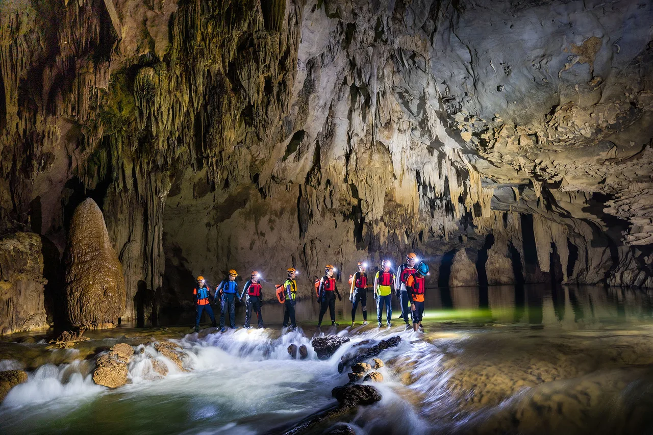 hang dong tu lan quang binh