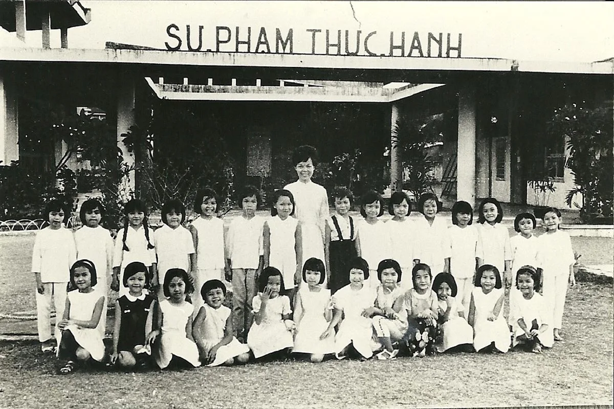 tieu hoc su pham thuc hanh sai gon bui quang hanh kien truc su