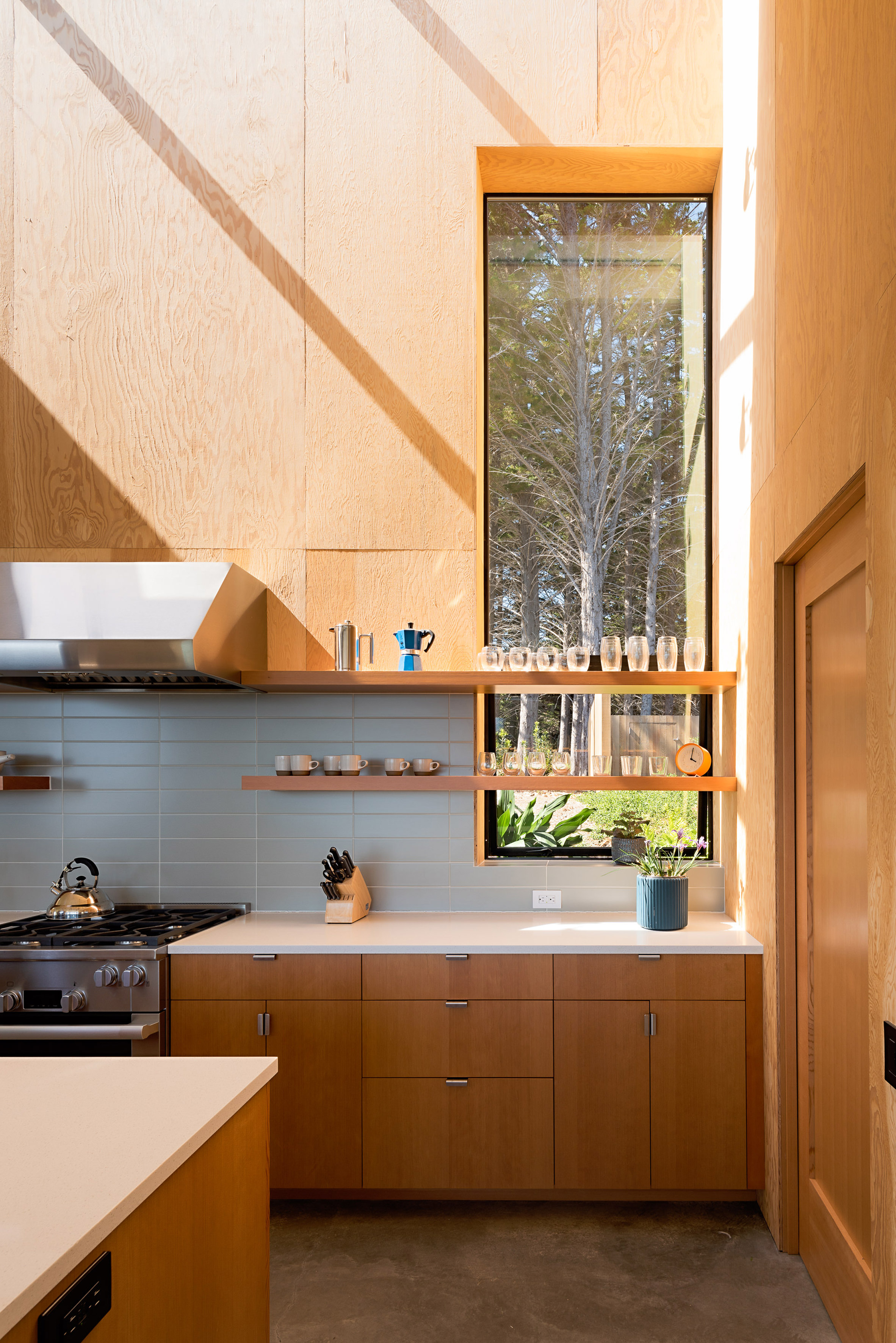 nhà bên biển coastal-retreat-malcolm-davis-architecture-sea-ranch-sonoma-county-califorinia-relaxing-space-elledecoration vn 9