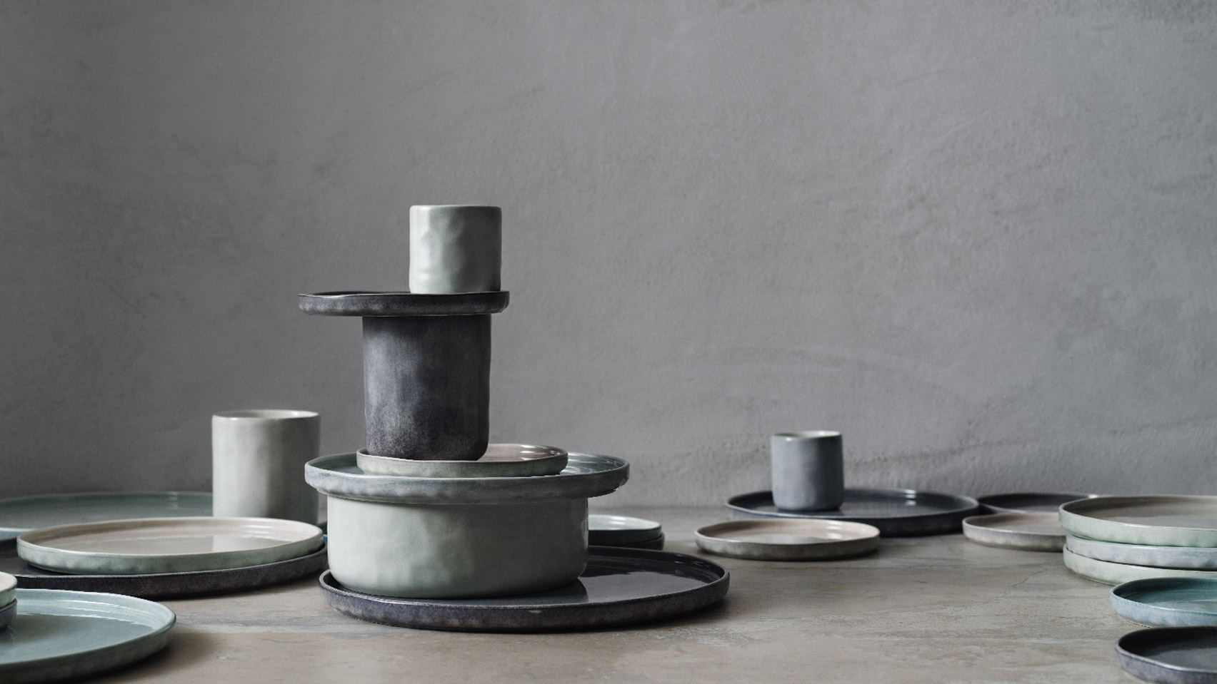 đồ gốm by-sam-baron-and-yatzer-for-mateus-new-design-elledecoration vn 6