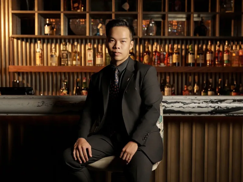 Bartender Nguyễn Hữu Phú: Chưng cất bản sắc từ sự cầu toàn | The Making Of