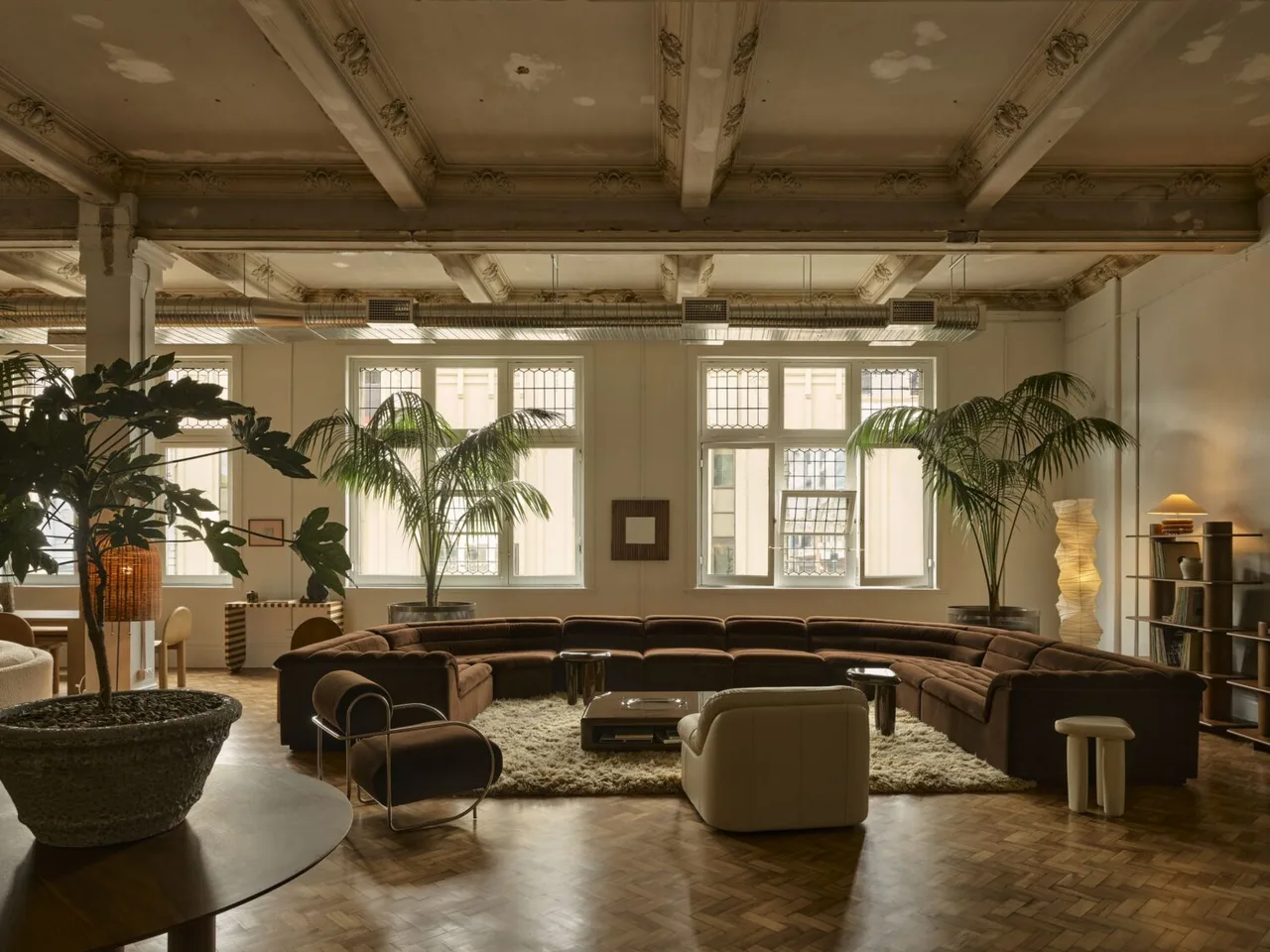 showroom noi that The Lobby Ellison Studios
