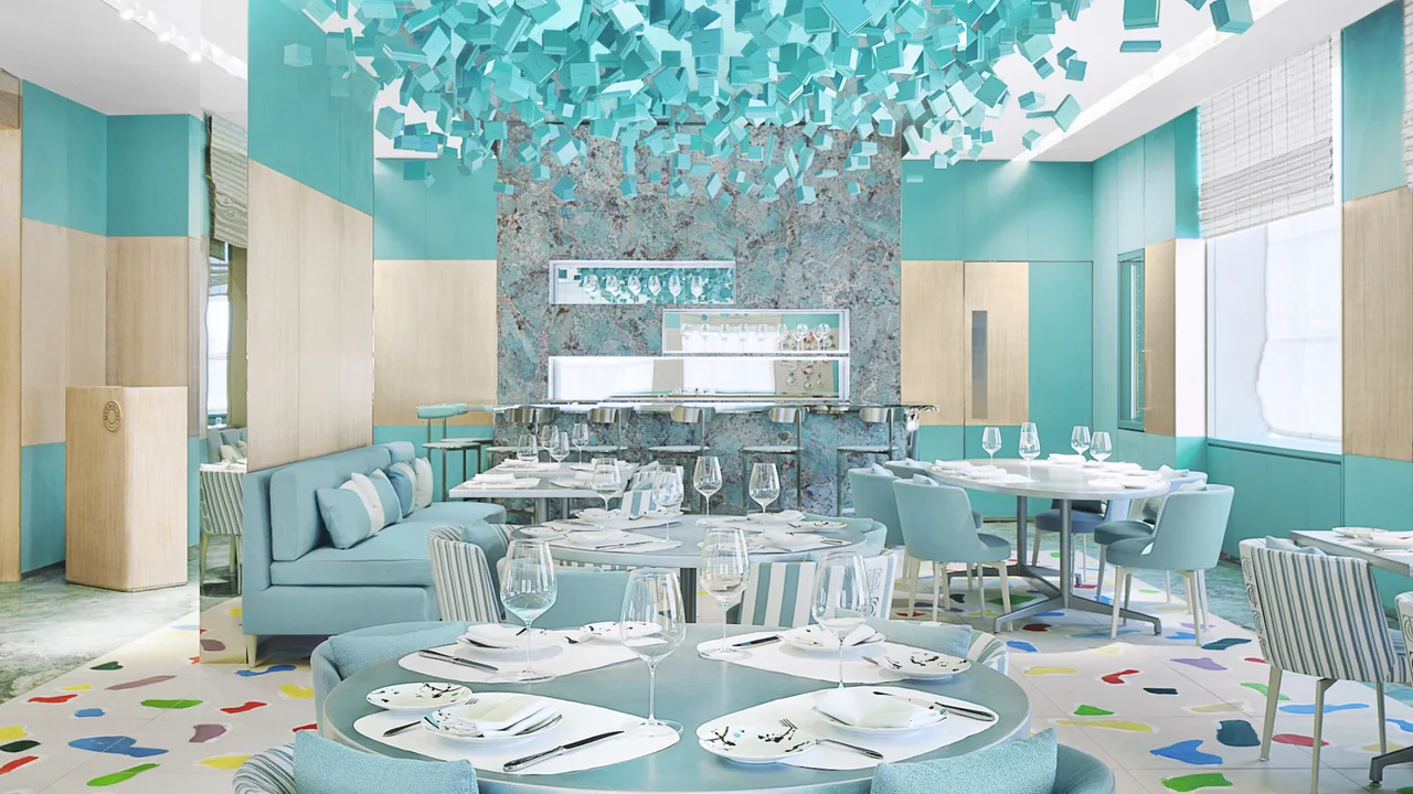 Tiffany breakfast nha hang blue box cafe
