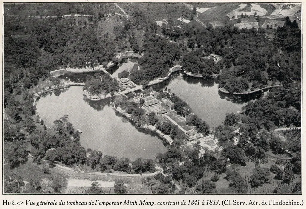 lang minh mang di san kien truc van hoa hue