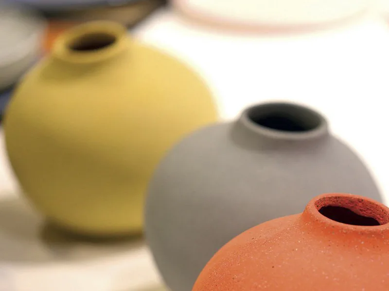 Trong thế giới của gốm: Vẻ đẹp của Lava stone