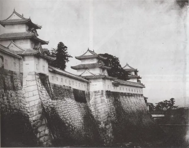 tu duy bao ton hien dai den ise jingu West Kowloon bamboo theater in Hong Kong Tai Hang osaka castle vinh dinh mon gate