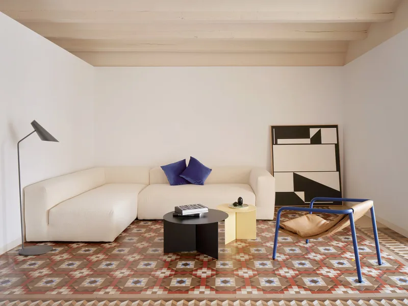 Căn hộ cải tạo Barcelona: Lưu giữ vẻ đẹp của gạch xưa
