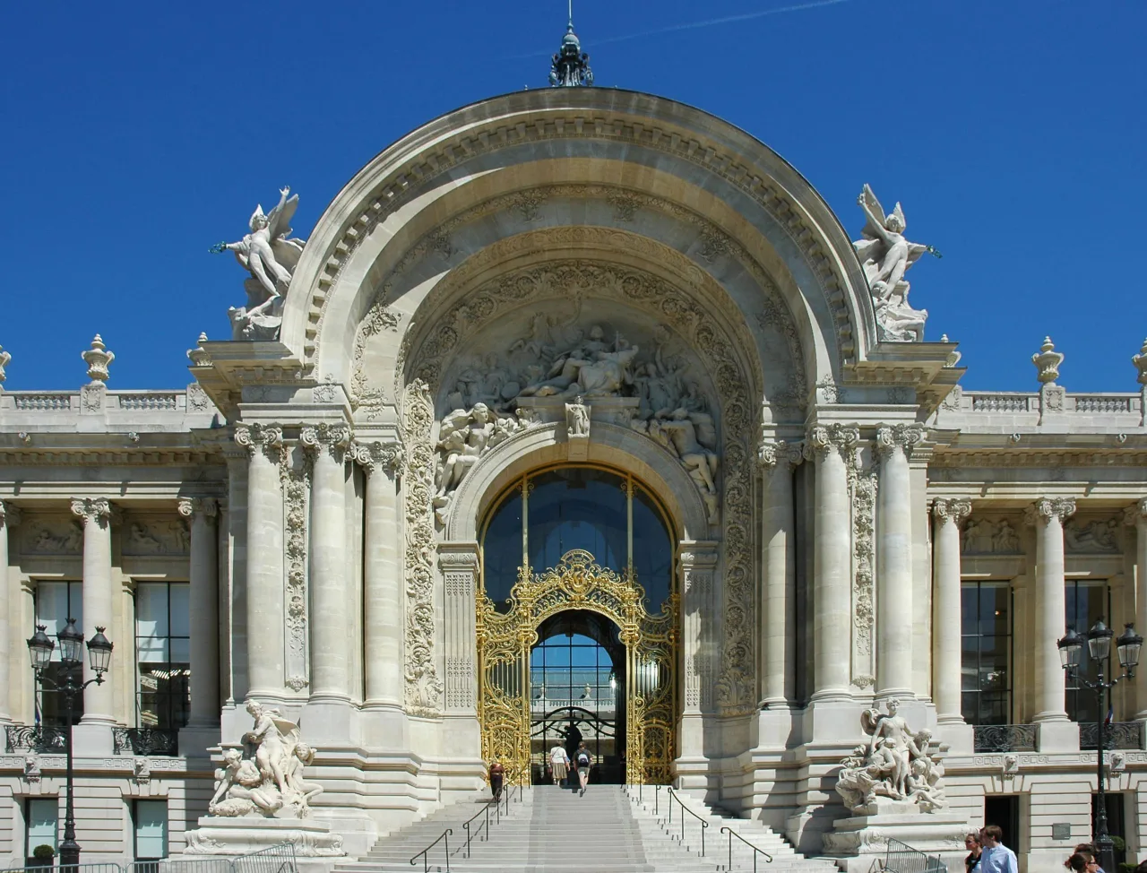Nha hat phong cach phap Palais Garnier Paris Teatro Colón Buenos Aires Amazonas Manaus tphcm ha noi