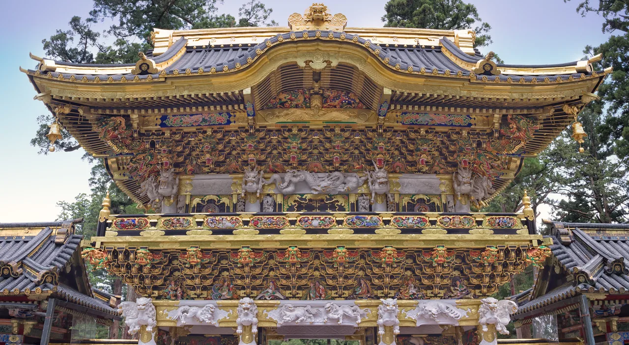 Nikko Toshogu Yomeimon duong minh mon Tokugawa Ieyasu
