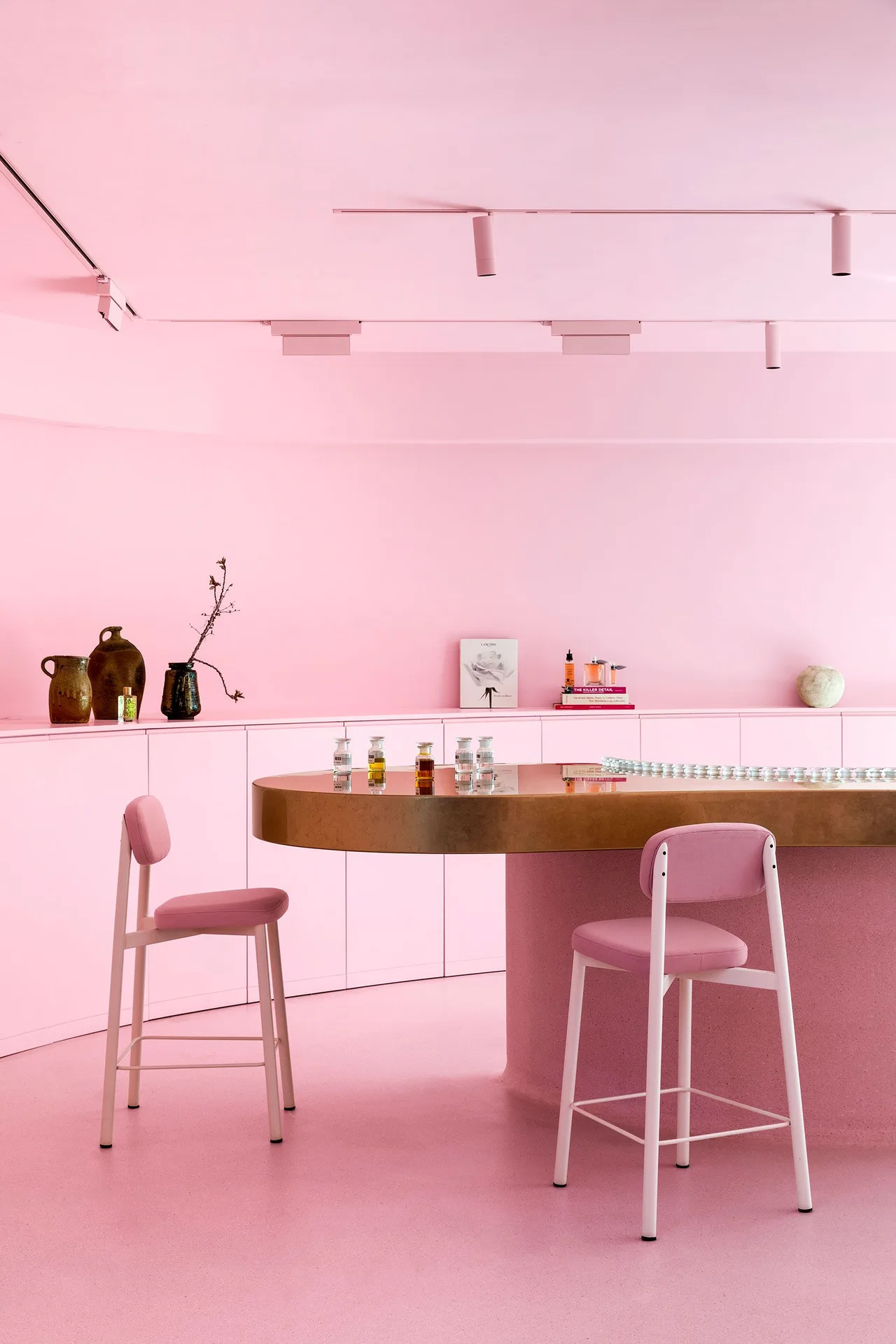 nha lancome rose house mau hong nuoc hoa