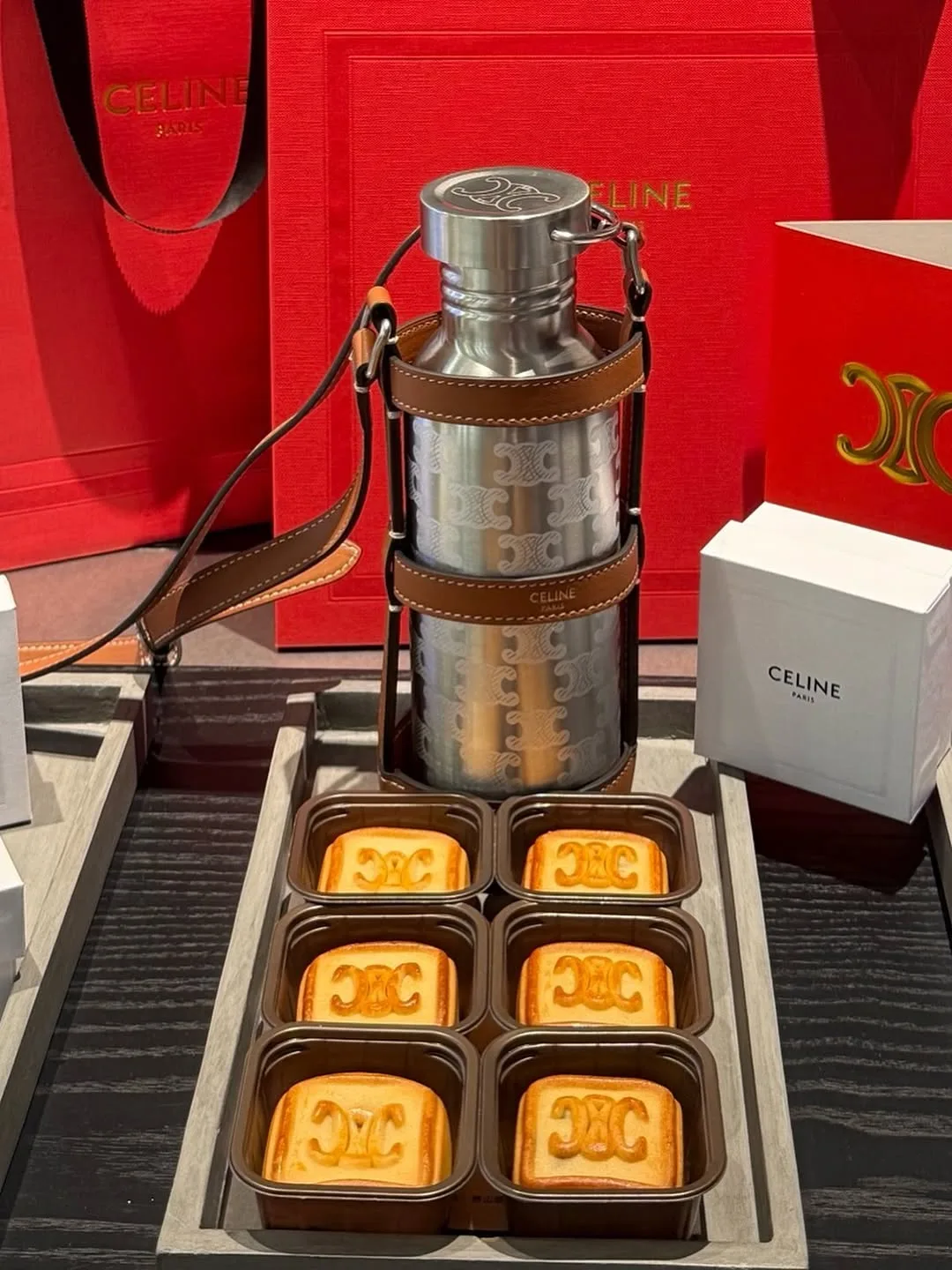 celine hop banh trung thu mooncake box 2025