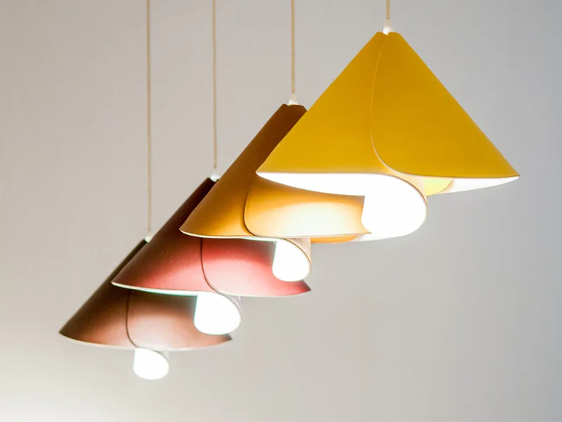Tulip Lamp - Vật liệu ấn tượng, chiếu sáng linh hoạt
