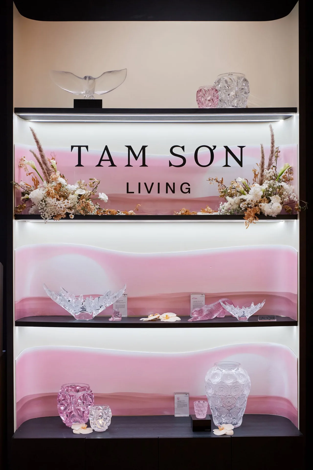 lalique trien lam Iconics Rose Nebula pha le