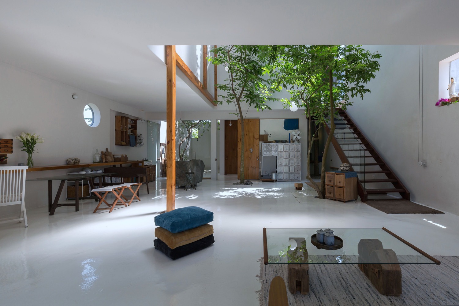 canh quan noi that xu huong noi that xanh AMRA7 Estúdio Rossi Arquitetos + Piratininga Arquitetos Associados Overlap House Office Sugurufukuda Villa City Story Architecture Ma House Gerira Architects House That Rains Light LIJO RENY architects Prim House Studio Locomotive khach san SHIROIYA Sou Fujimoto Architects KOKUYO DIG DDAA + KOKUYO AM House Horma Iturbide Studio Taller de Arquitectura Mauricio Rocha + Gabriela Carrillo