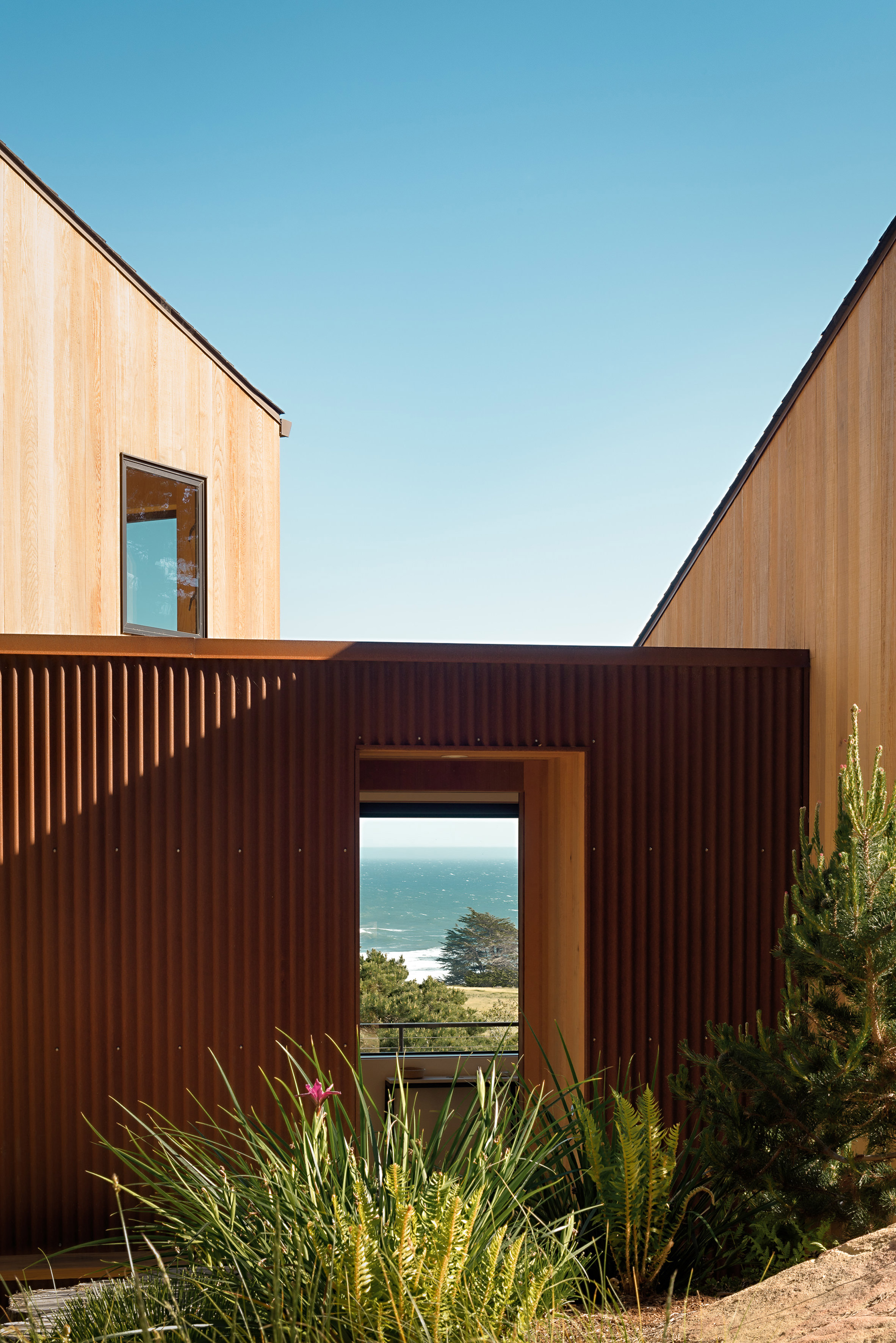 nhà bên biển coastal-retreat-malcolm-davis-architecture-sea-ranch-sonoma-county-califorinia-relaxing-space-elledecoration vn 4