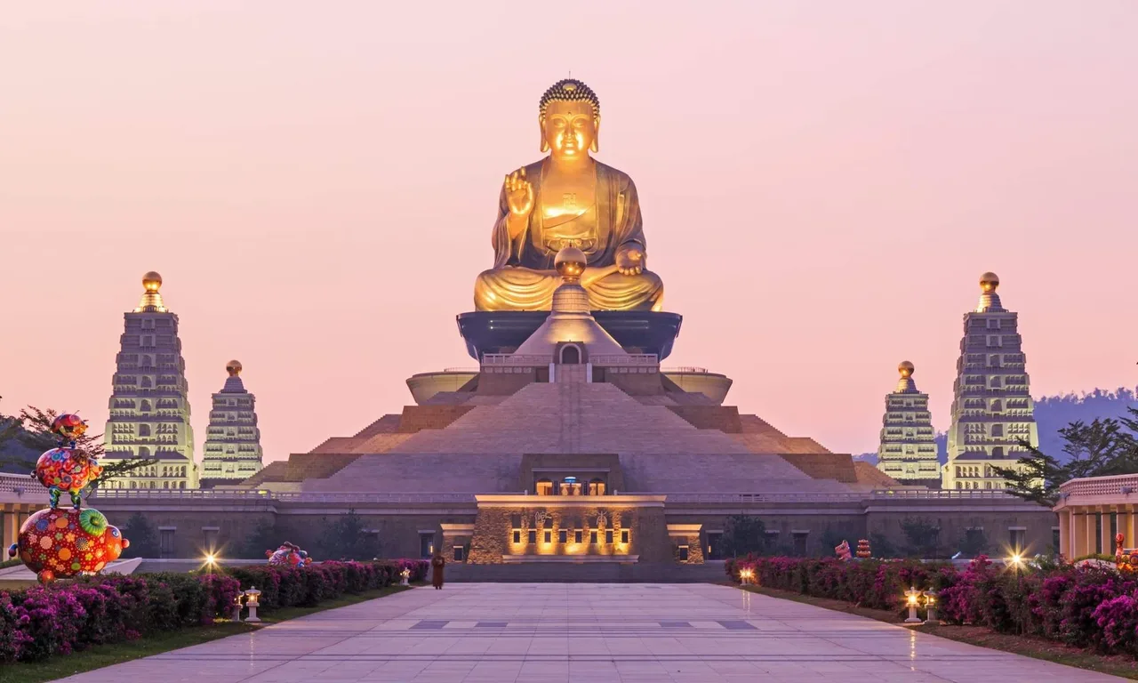 buddha statue