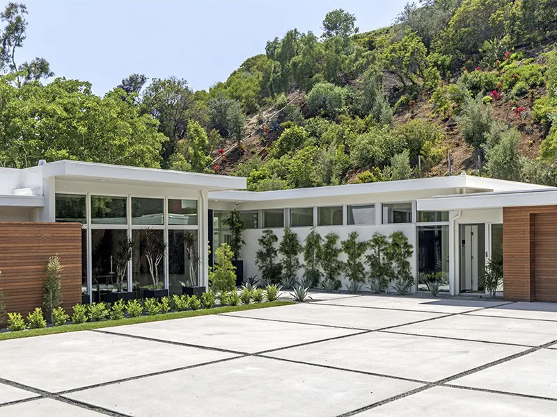 Biệt thự nghỉ dưỡng hiện đại tại Beverly Hills của Cindy Crawford và Rande Gerber