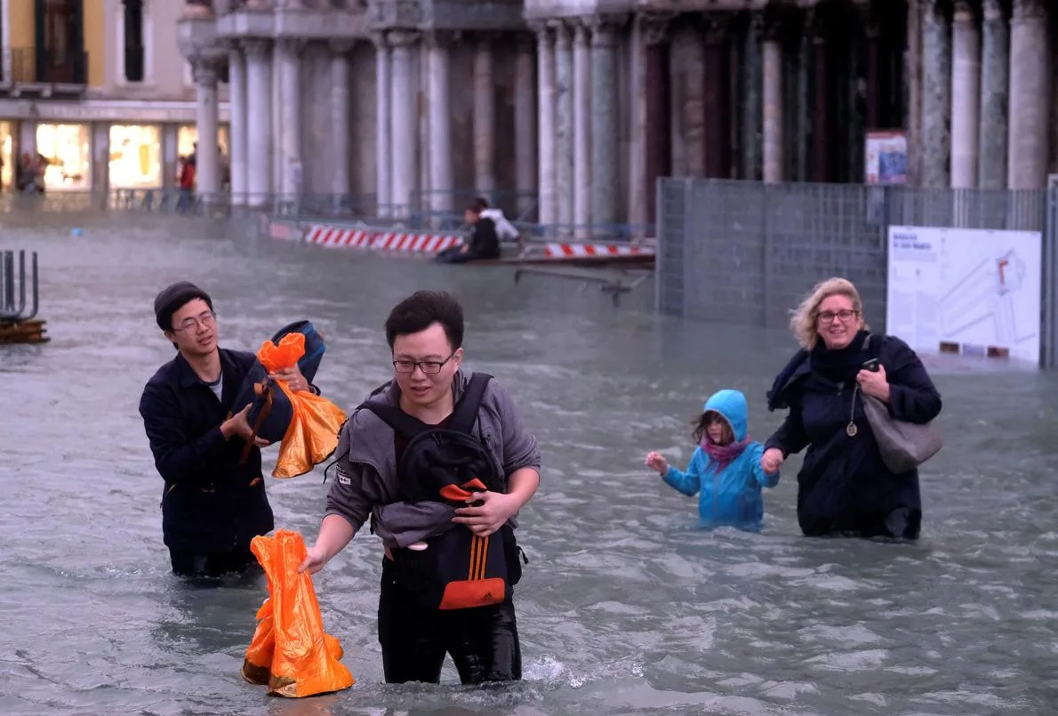venice ngập lụt elledecoration