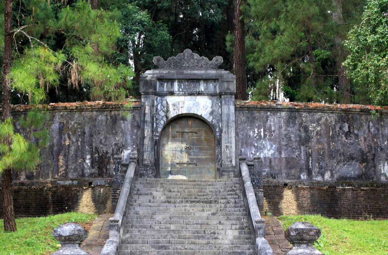 hoang de minh mang 孝陵 trieu dai nha nguyen hue