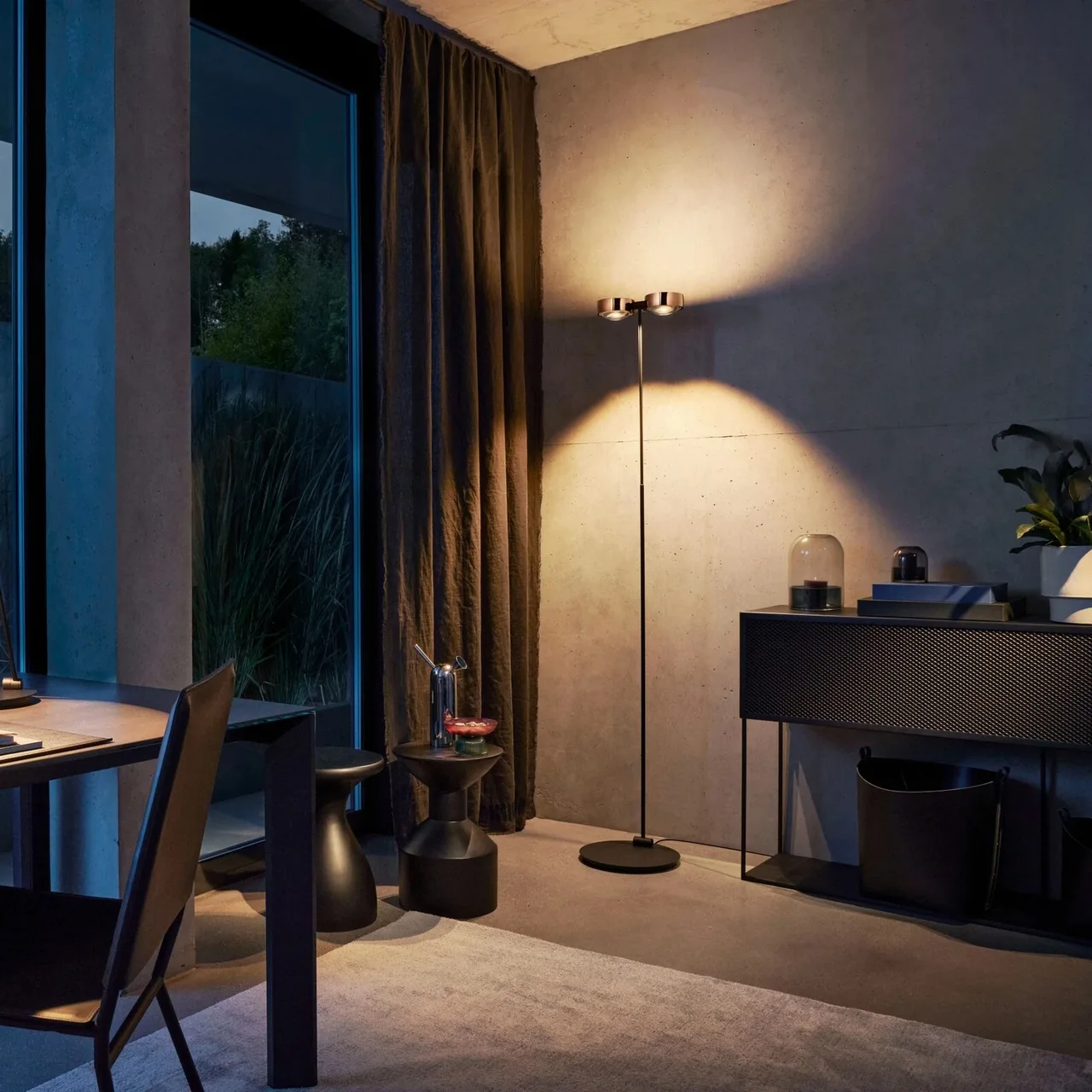 floor lamp SENTO TERRA Occhio