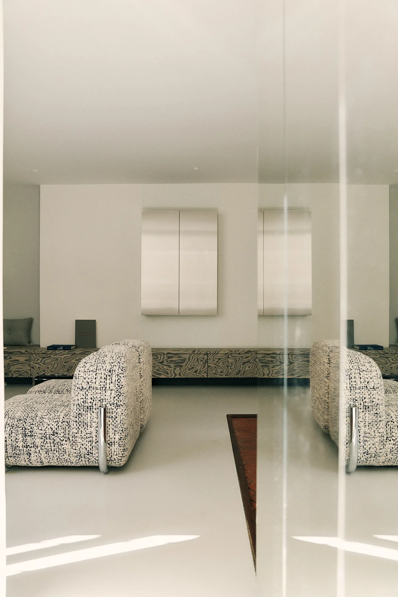 phong khach can ho Studio Carré Paul Levaillant Marais Paris