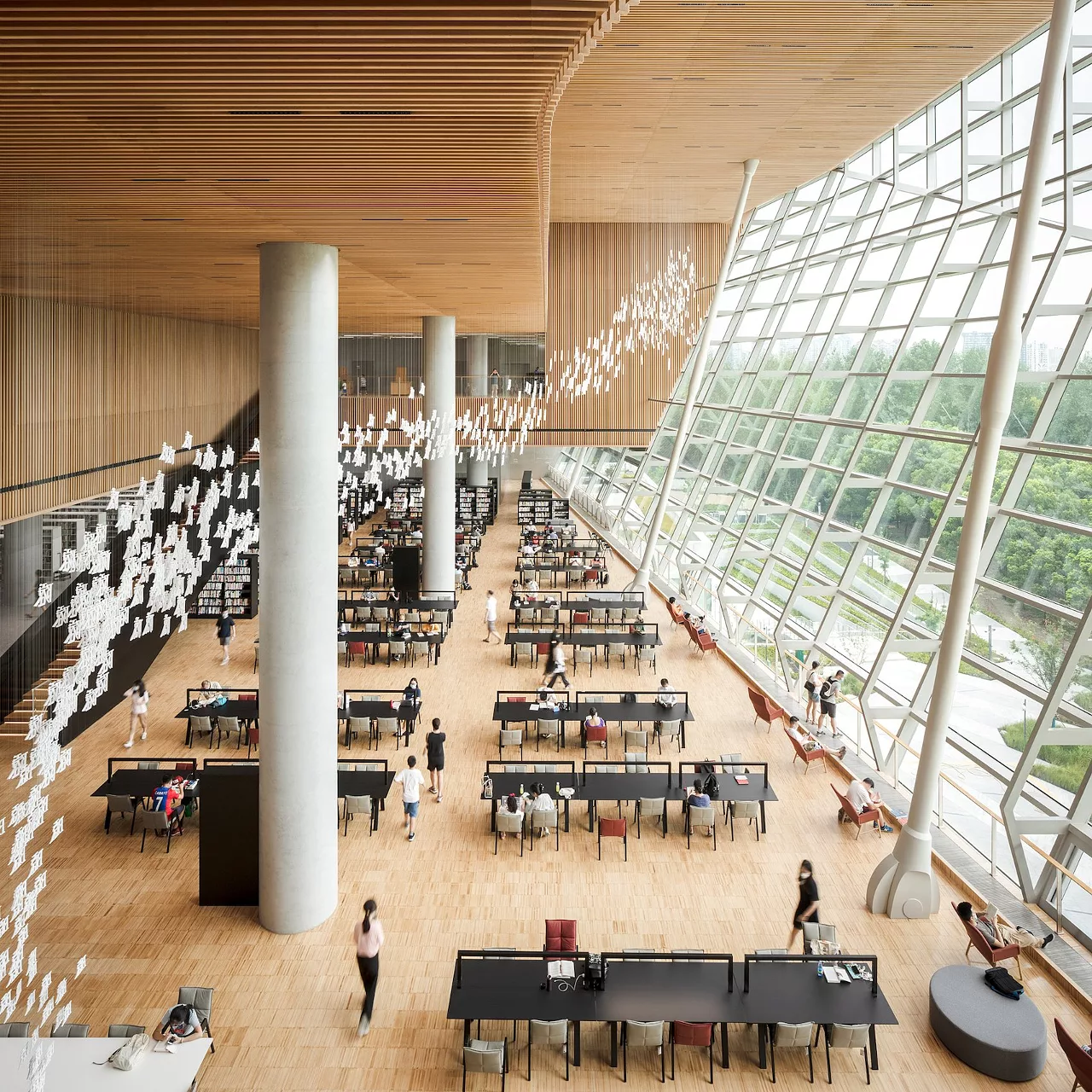 kien truc Shanghai Library East thuong hai