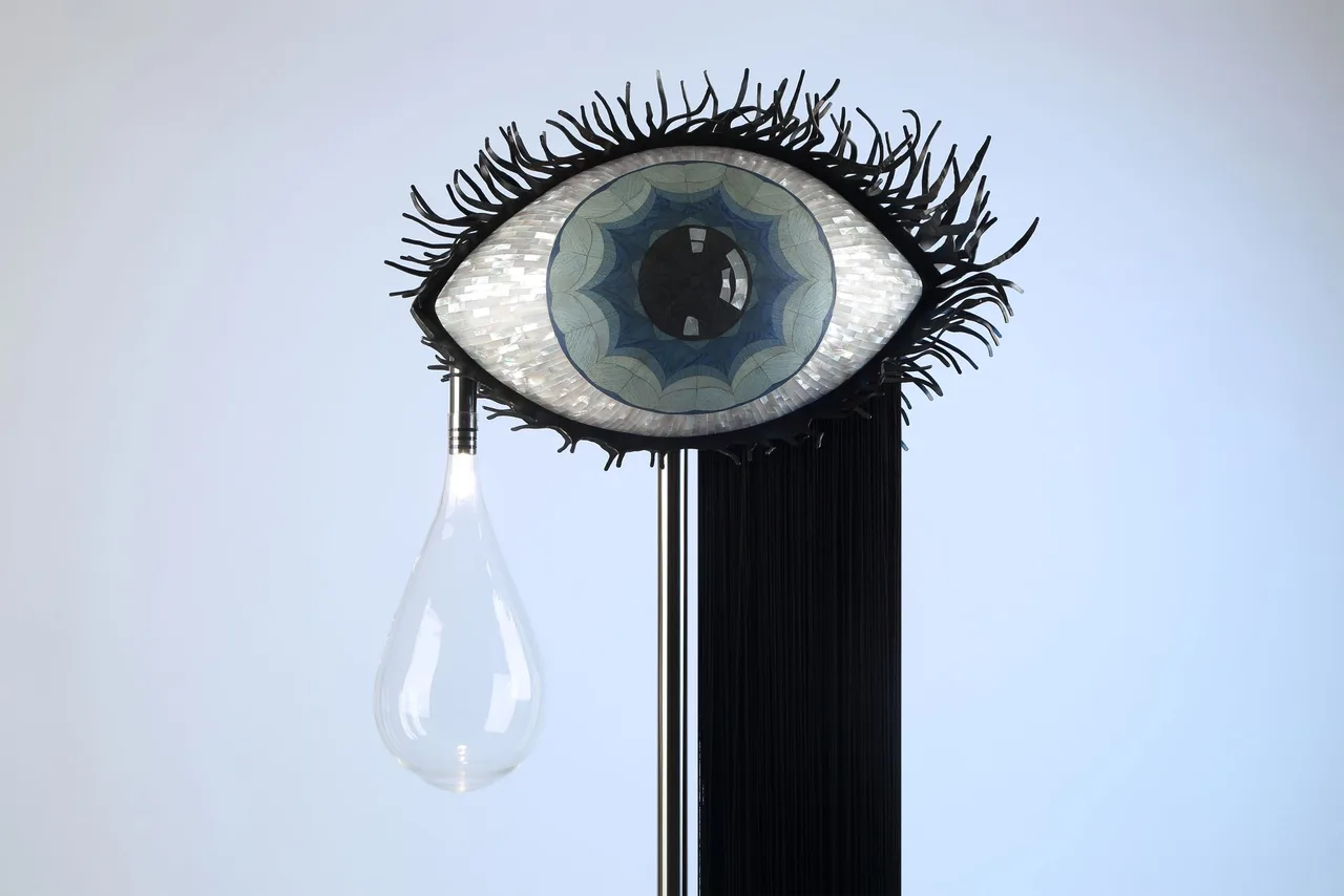 Richard Yasmine Vessels of the Intangible den sieu thuc