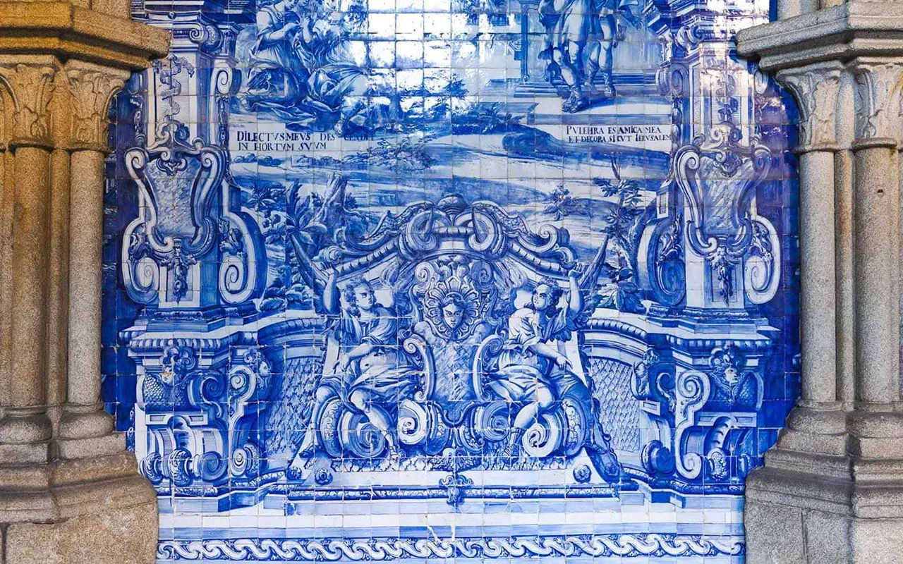 gach men porcelain tiles tay ban nha spain