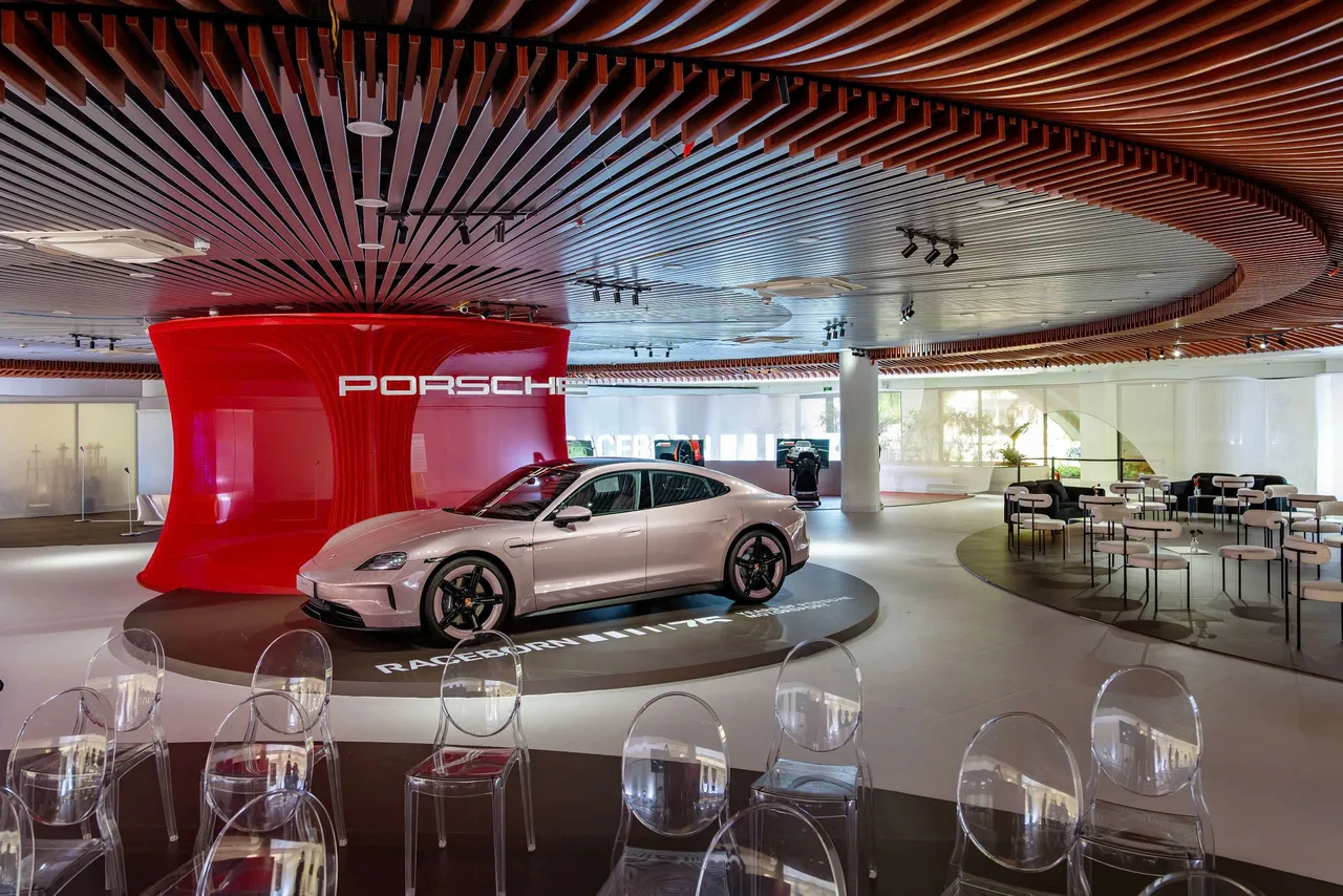 porsche viet nam cong vien apec da nang raceborn