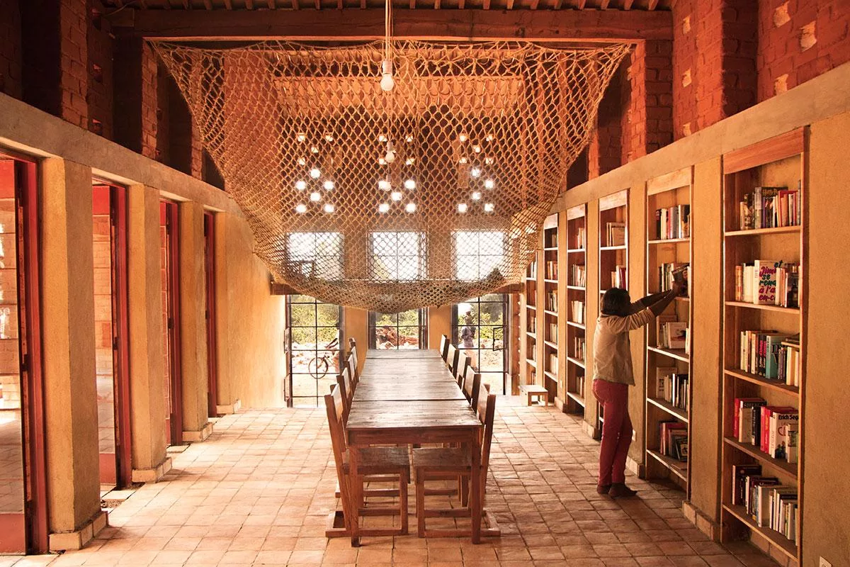 kien truc Muyinga Library Burundi