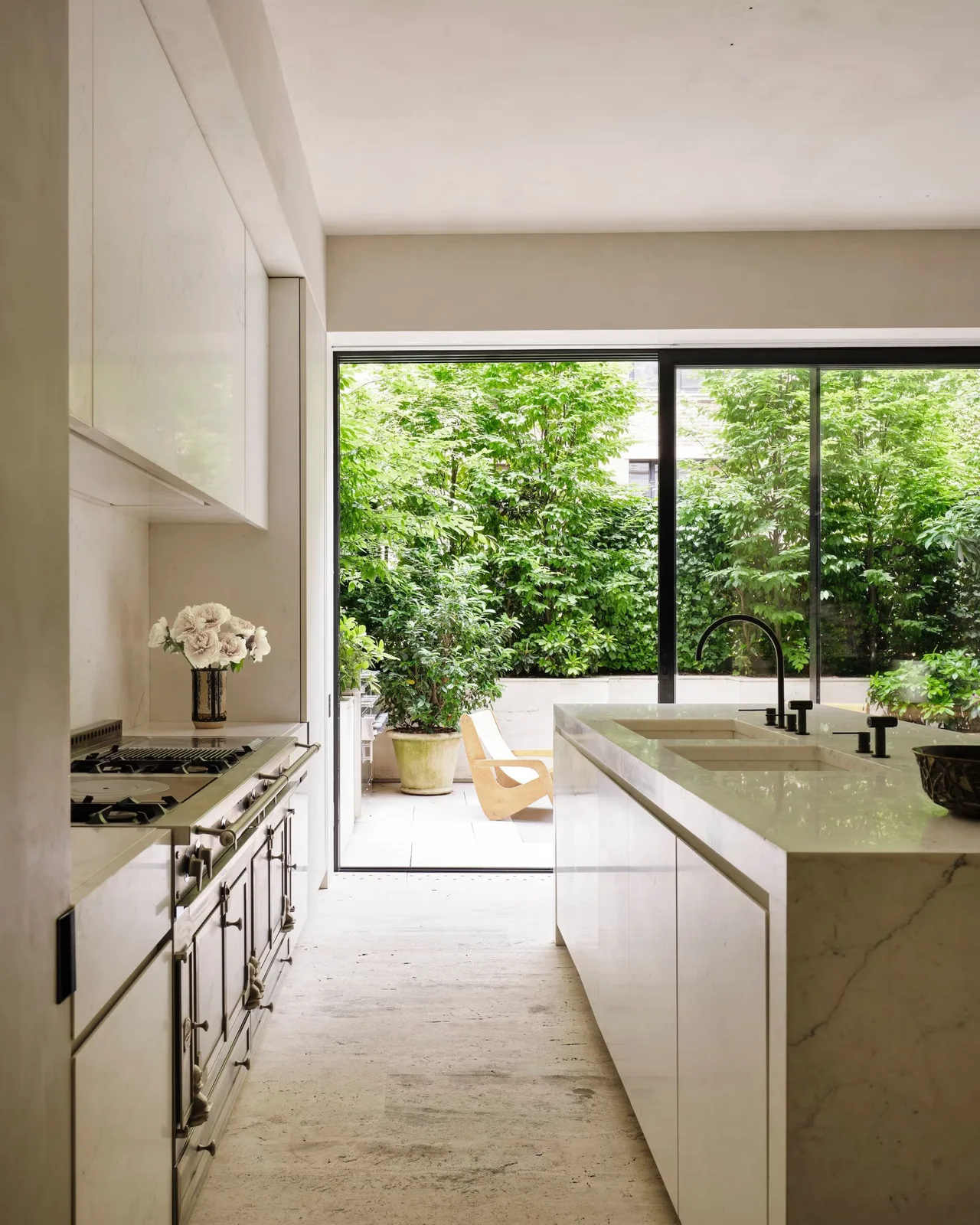 townhouse nha bep new york upper east side nghe thuat Nicolas Schuybroek