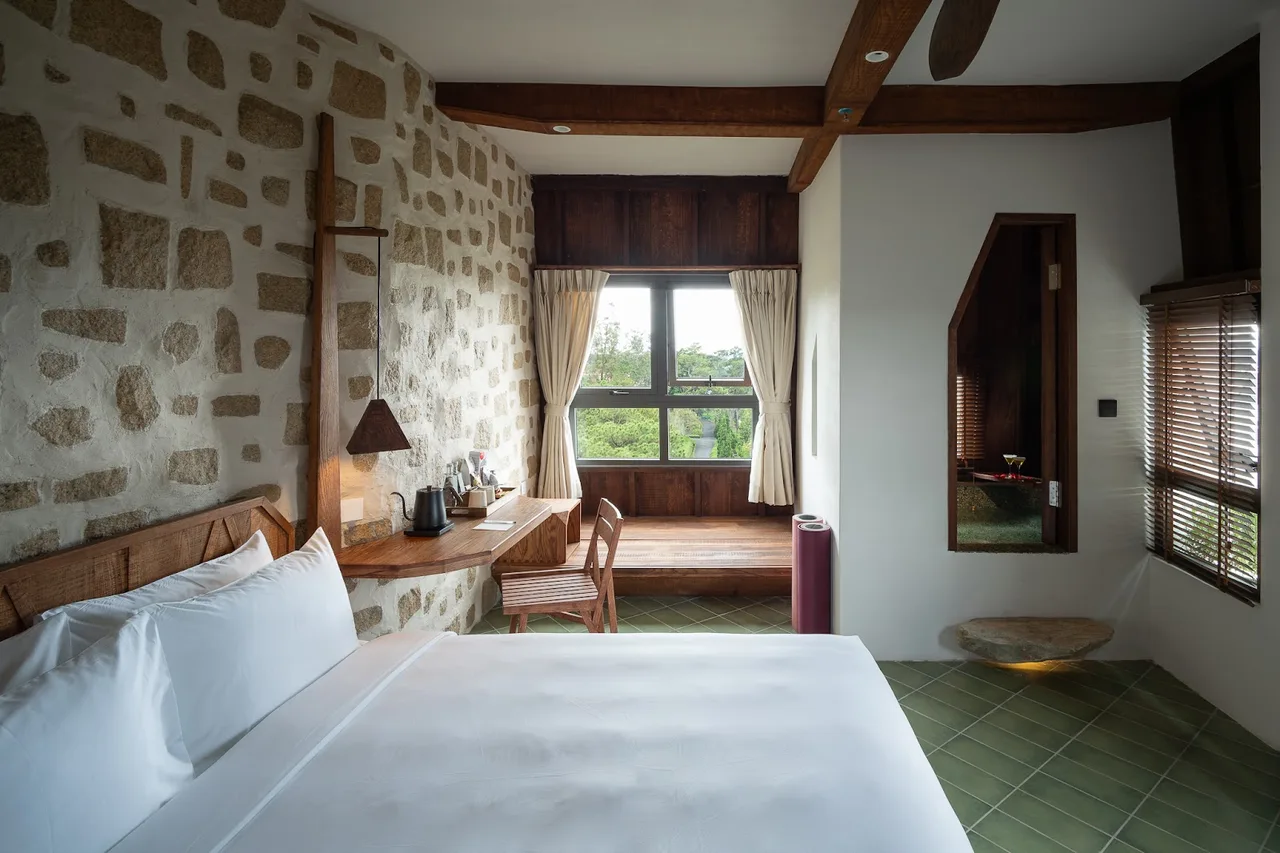 Cong trinh dep yam restaurant the note homestay nha bao loc dau tam house cau dat tea museum hong tra hoa binh biesdof villa mua wellness hotel nap am the loop boutique the pink boutique