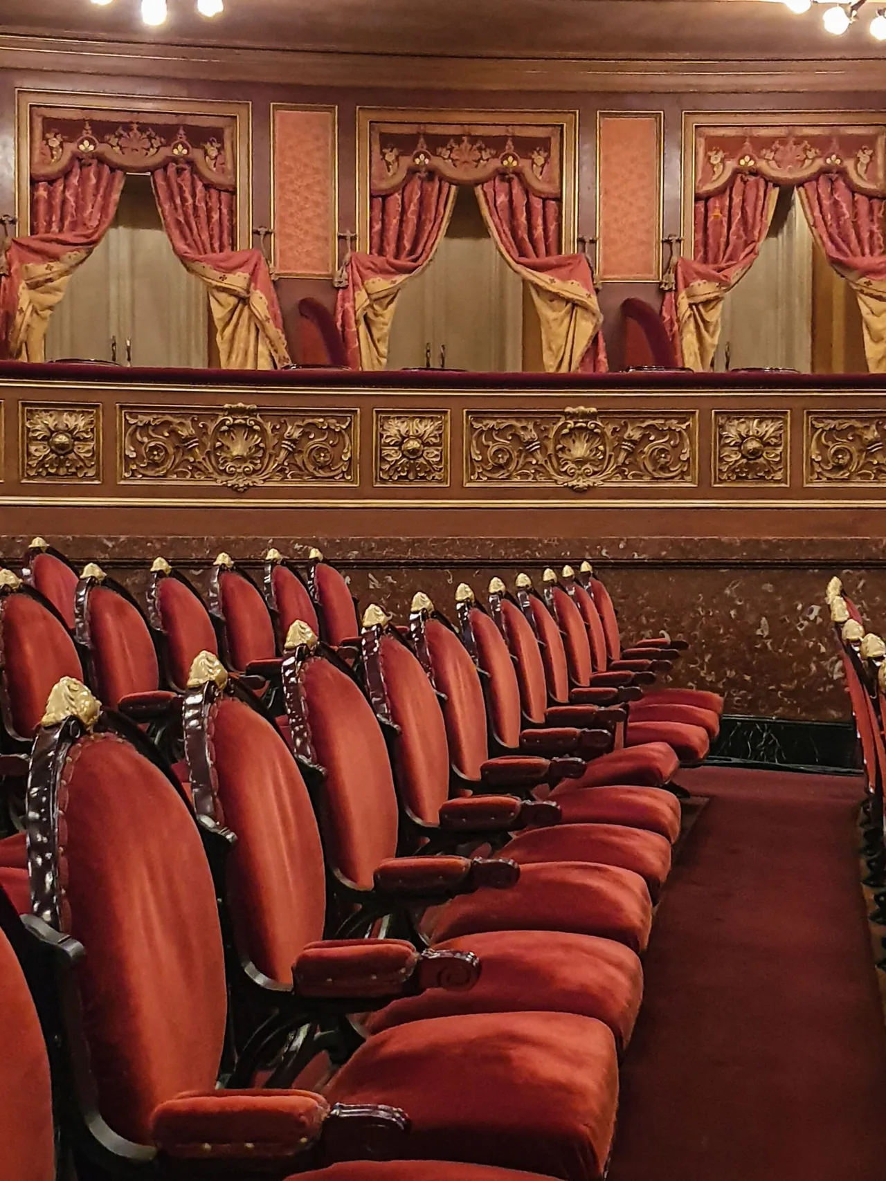 Nha hat phong cach phap Palais Garnier Paris Teatro Colón Buenos Aires Amazonas Manaus tphcm ha noi