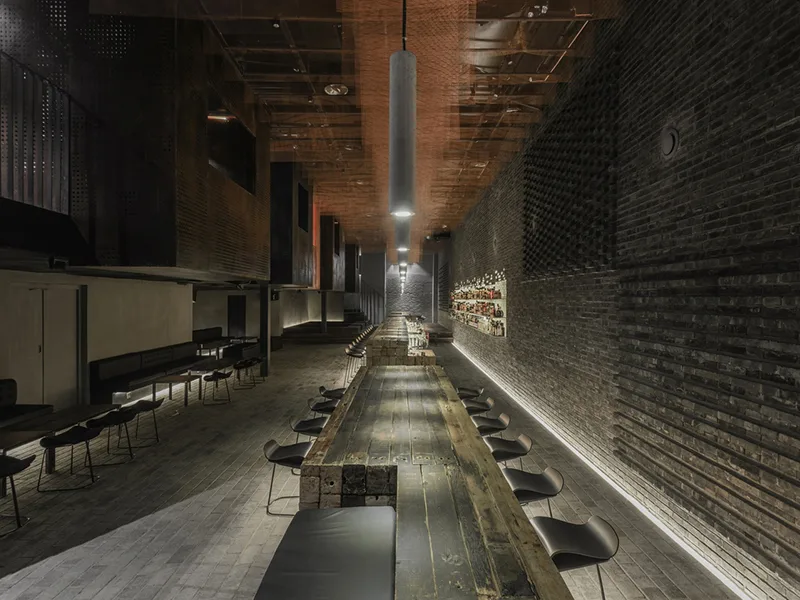 Quán bar Chongqing Awe-inspiring - Sự táo bạo của truyền thống