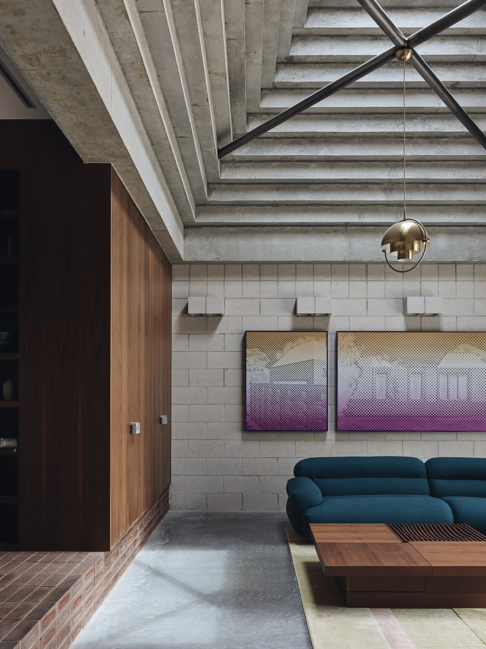 House 10