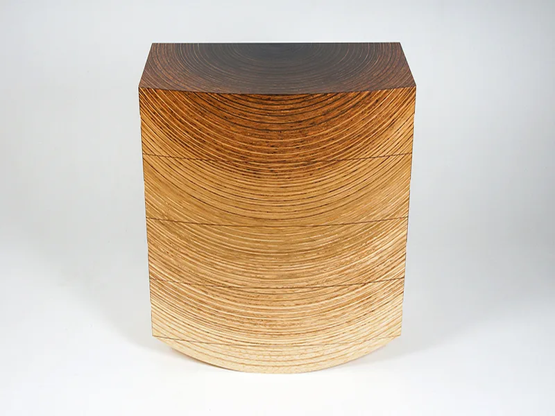 'Radiant'- nội thất gỗ chuyển sắc tinh tế của Edward Johnson