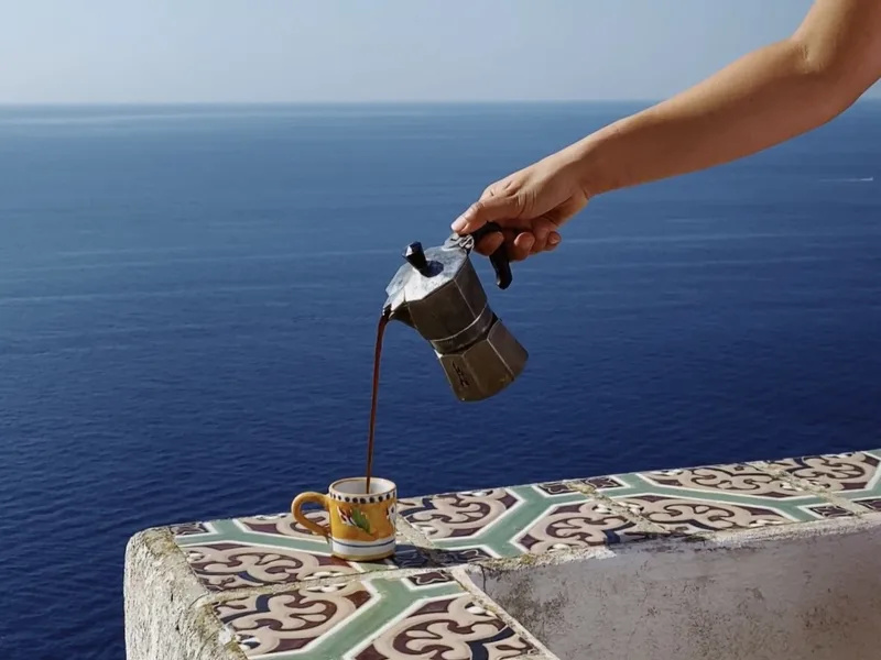 Văn hóa cà phê Ý trong chiếc ấm Moka