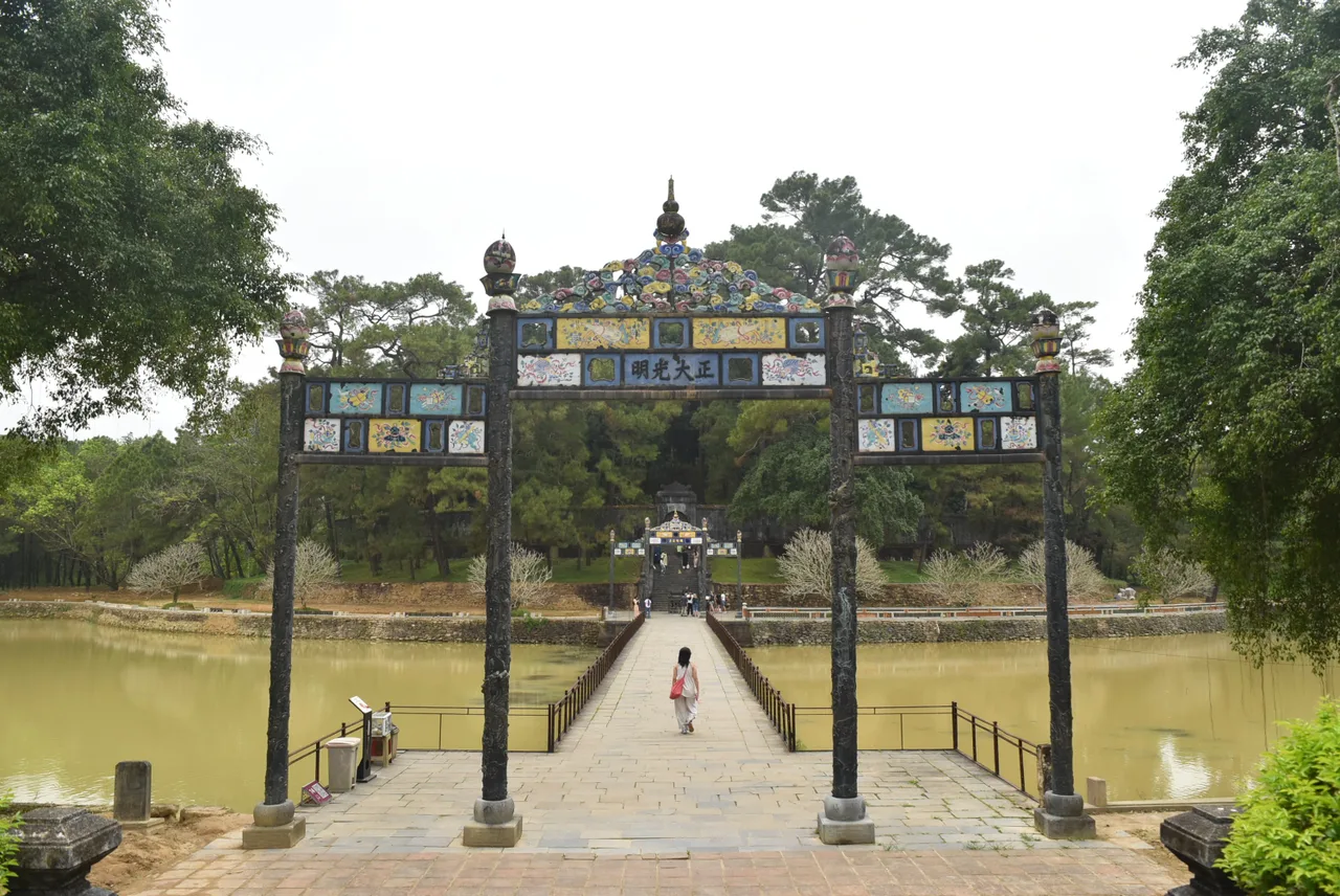 hieu lang hoang de minh mang 孝陵 trieu dai nha nguyen hue