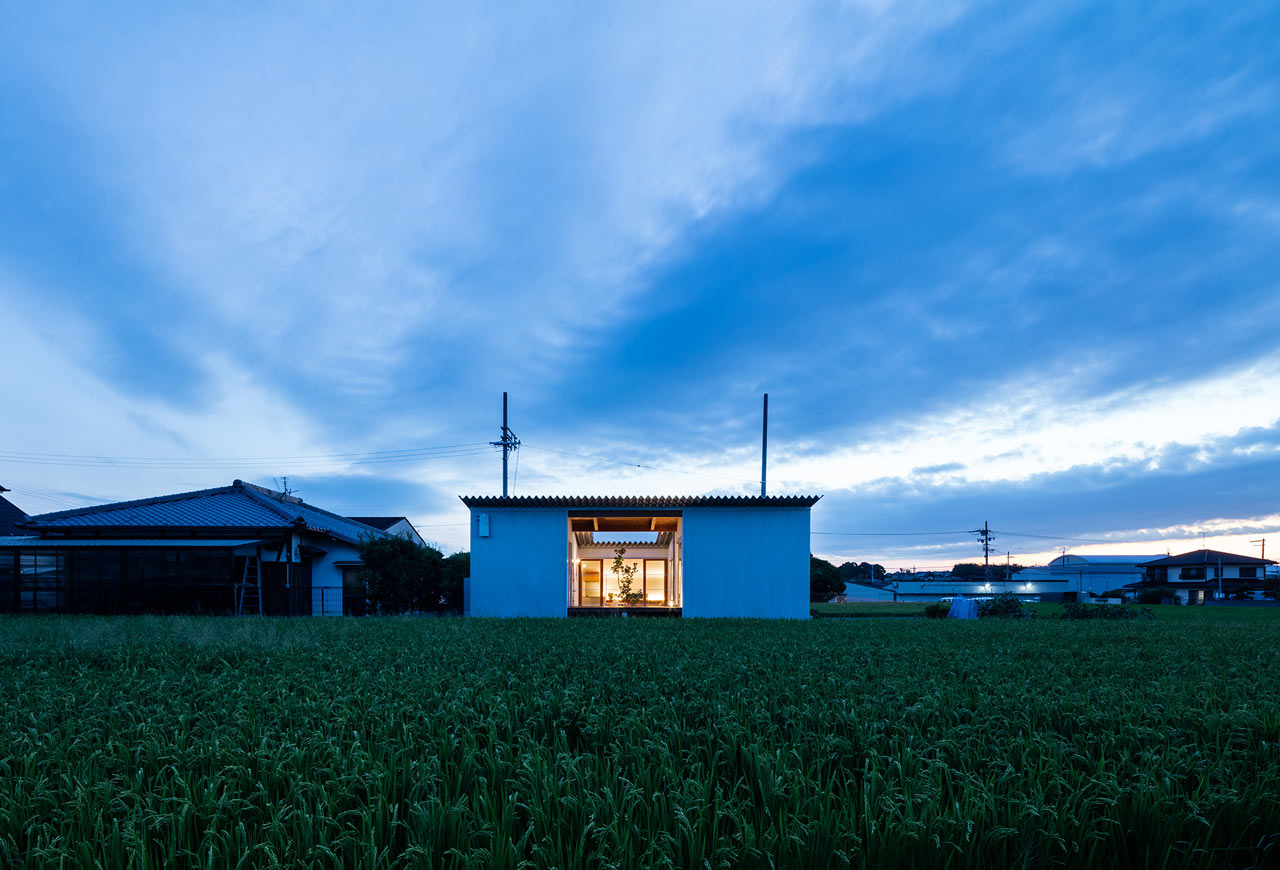 nhà chữ u Mita-House-Horibe-Associates-elledecoration vn.-20