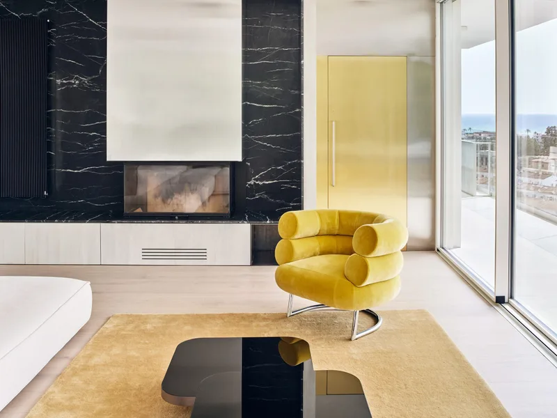 Sắc vàng ấm áp trong không gian sống hiện đại