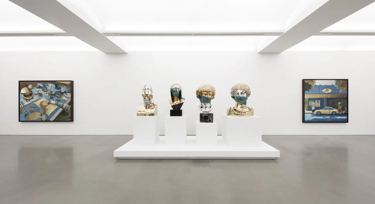 trien lam nghe si daniel arsham
